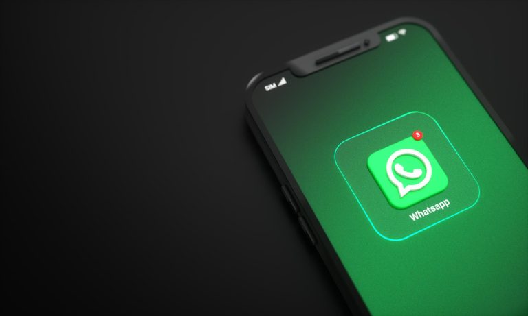 Comment désactiver le téléchargement automatique des photos sur whatsapp ?